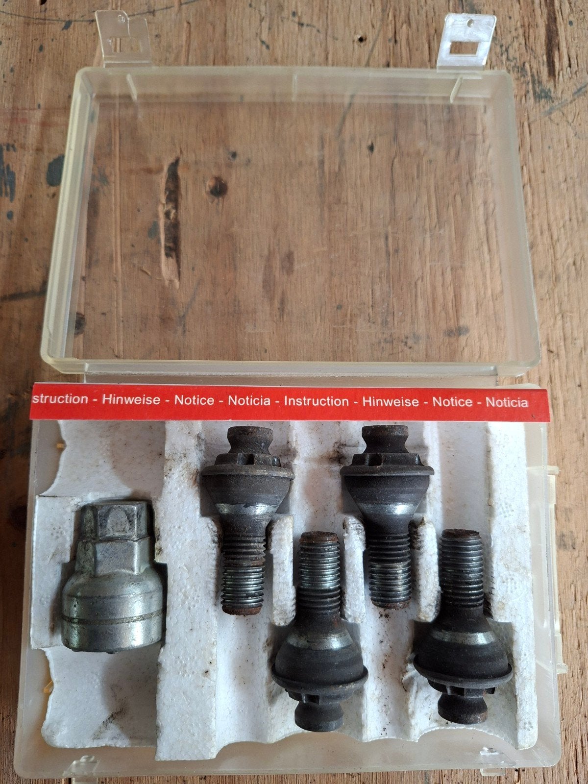 Anti-diefstal wielbouten., Ophalen of Verzenden, Gebruikt