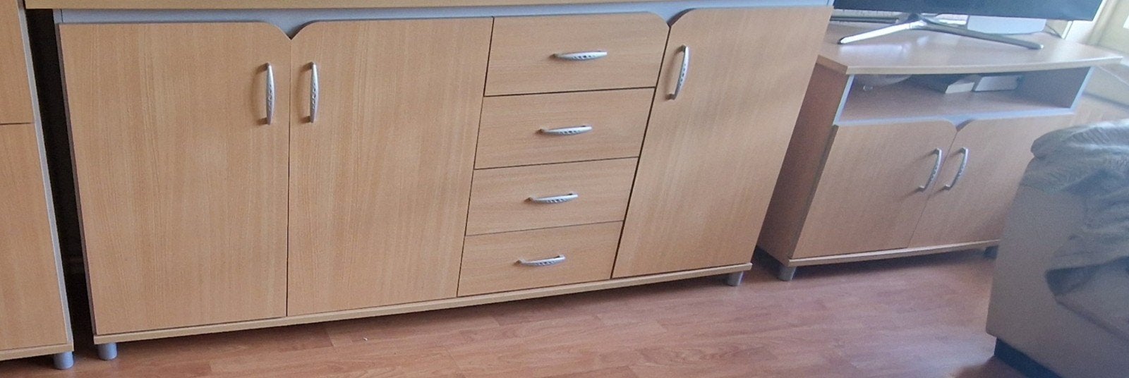 Gratis tv kast, dressoir,  vitrinekast en spiegel, Huis en Inrichting, Ophalen of Verzenden, 25 tot 50 cm