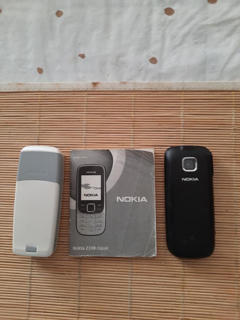 Twee Nokia mobieltjes met handleiding, Telecommunicatie, Ophalen, Gebruikt, Zonder abonnement