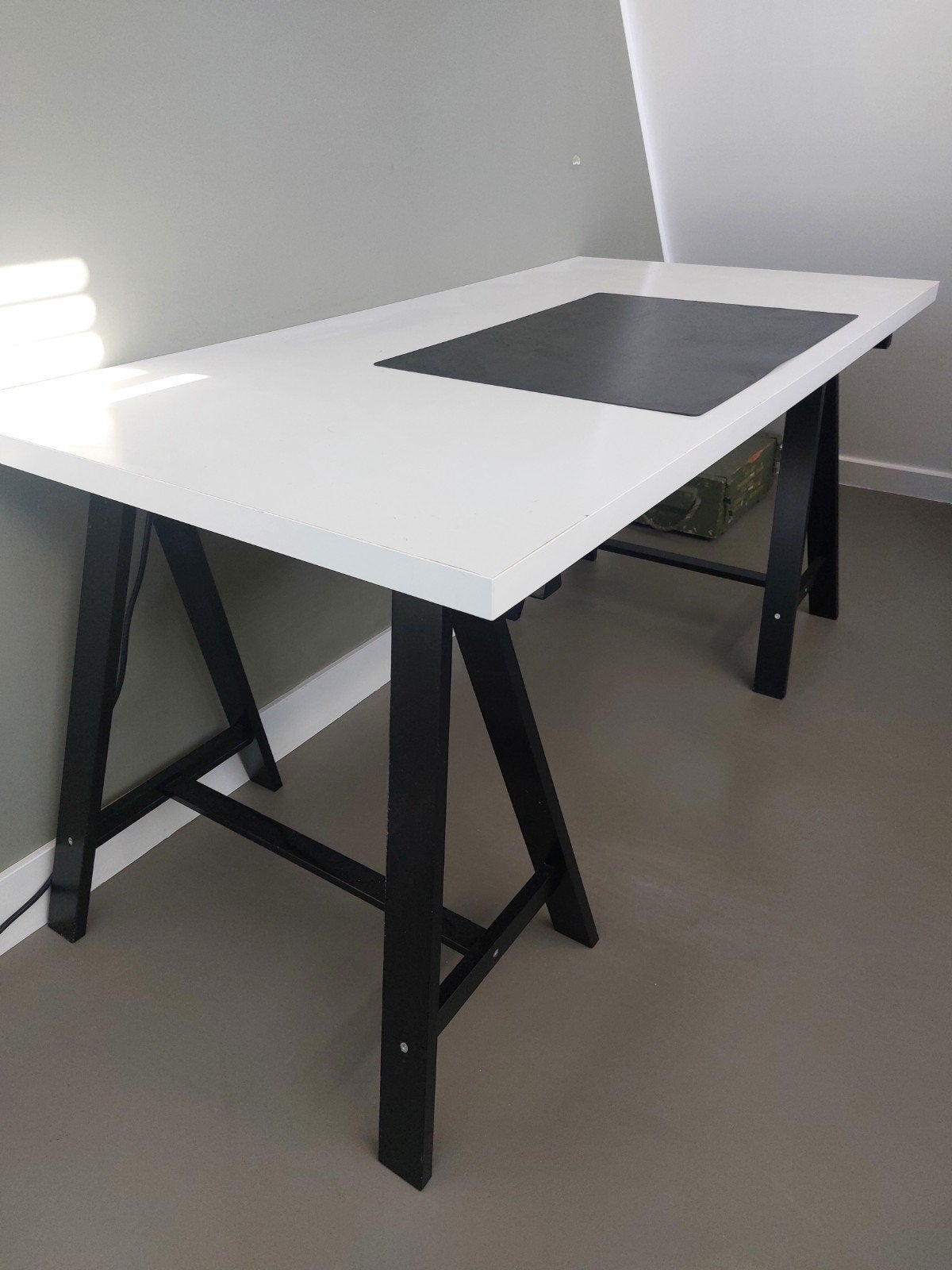 Ikea bureau, Ophalen, Demontabel, Gebruikt, 150 cm