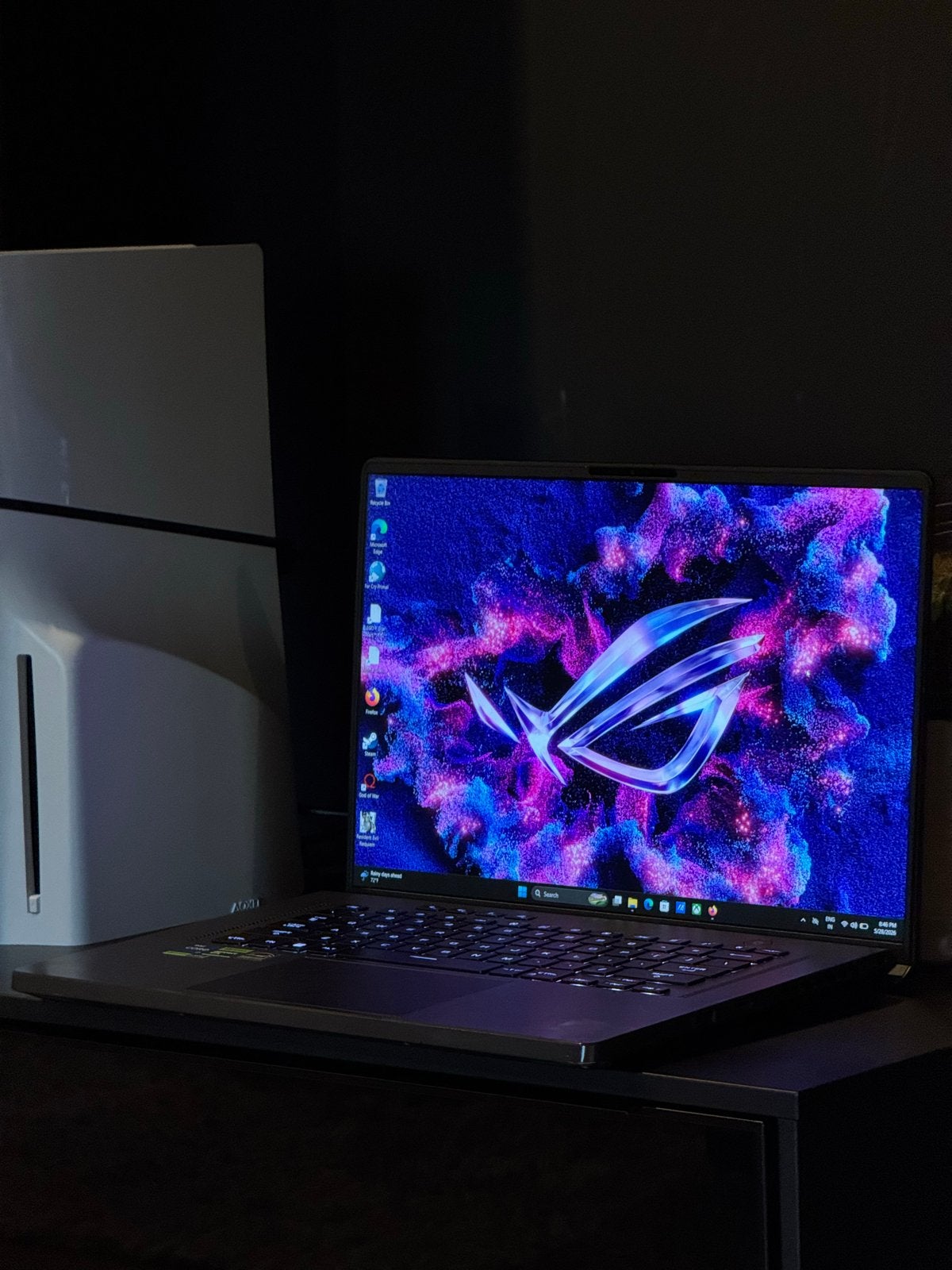 ASUS ROG Zephyrus G16 | RTX 4060 | Core i7 13th Gen, Ophalen, Met videokaart, 2 tot 3 Ghz, Qwerty