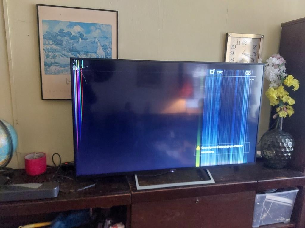 Defecte TV voor onderdelen of reparatie, Ophalen of Verzenden, Niet werkend, 100 cm of meer