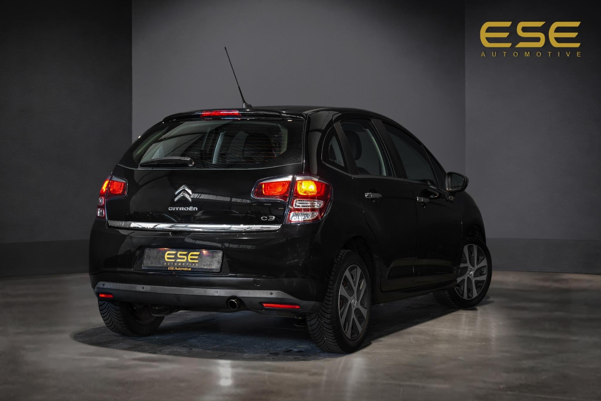 Citroen C3 1.2 VTi Collection | Cruise | Navigatie | Climate, Auto's, Voorwielaandrijving, Euro 5, Stof, Gebruikt