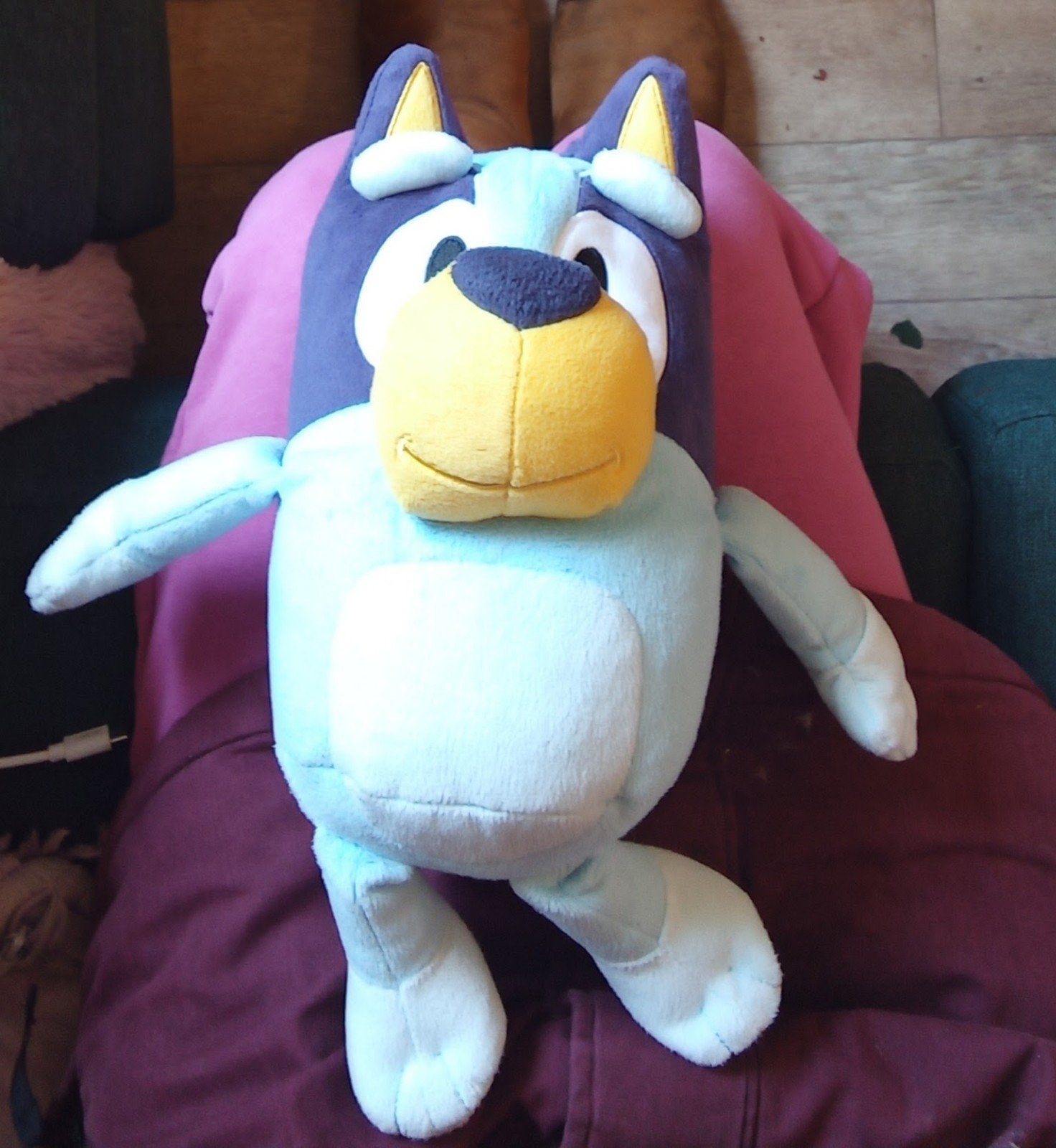 Disney bluey knuffel 35cm nieuw kleur blauw Geel wit zwart, Disney, Nieuw, Middelgroot (20 tot 80 cm), Meerkleurig
