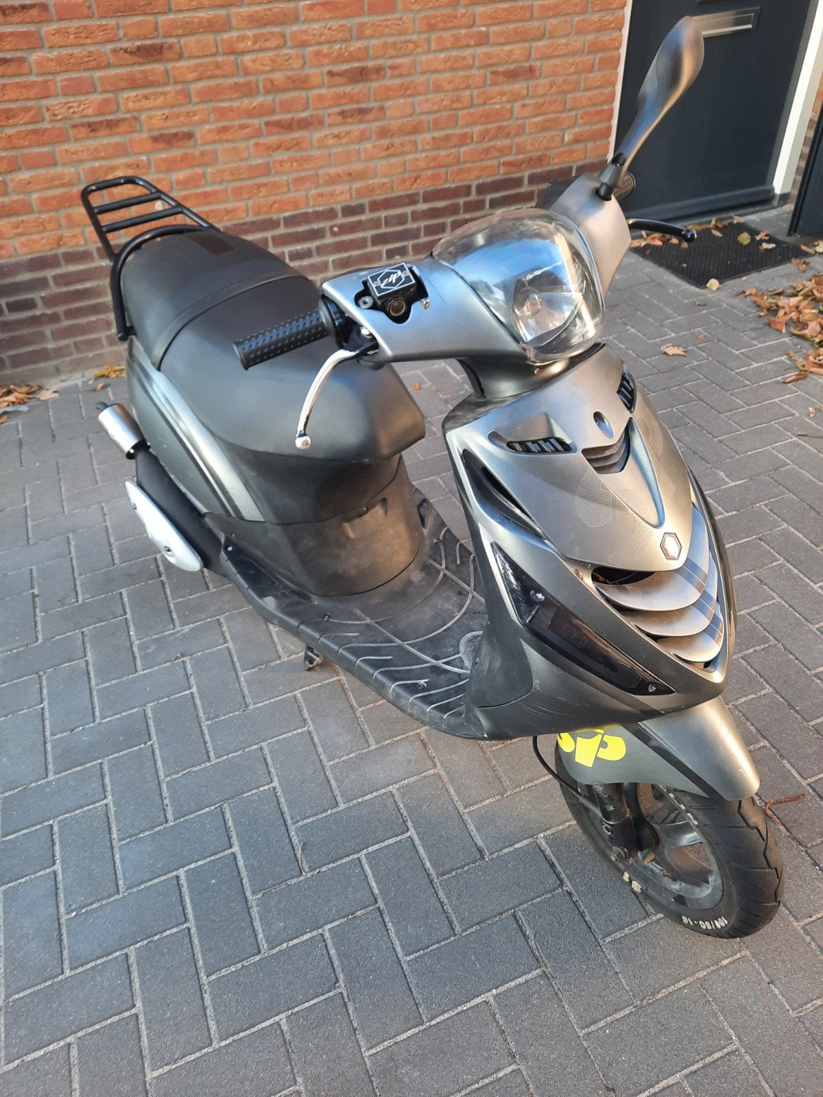 Piaggio zip 2 takt 70cc | Loopt niet!, Ophalen, Tweetakt, Gebruikt, Maximaal 45 km/u