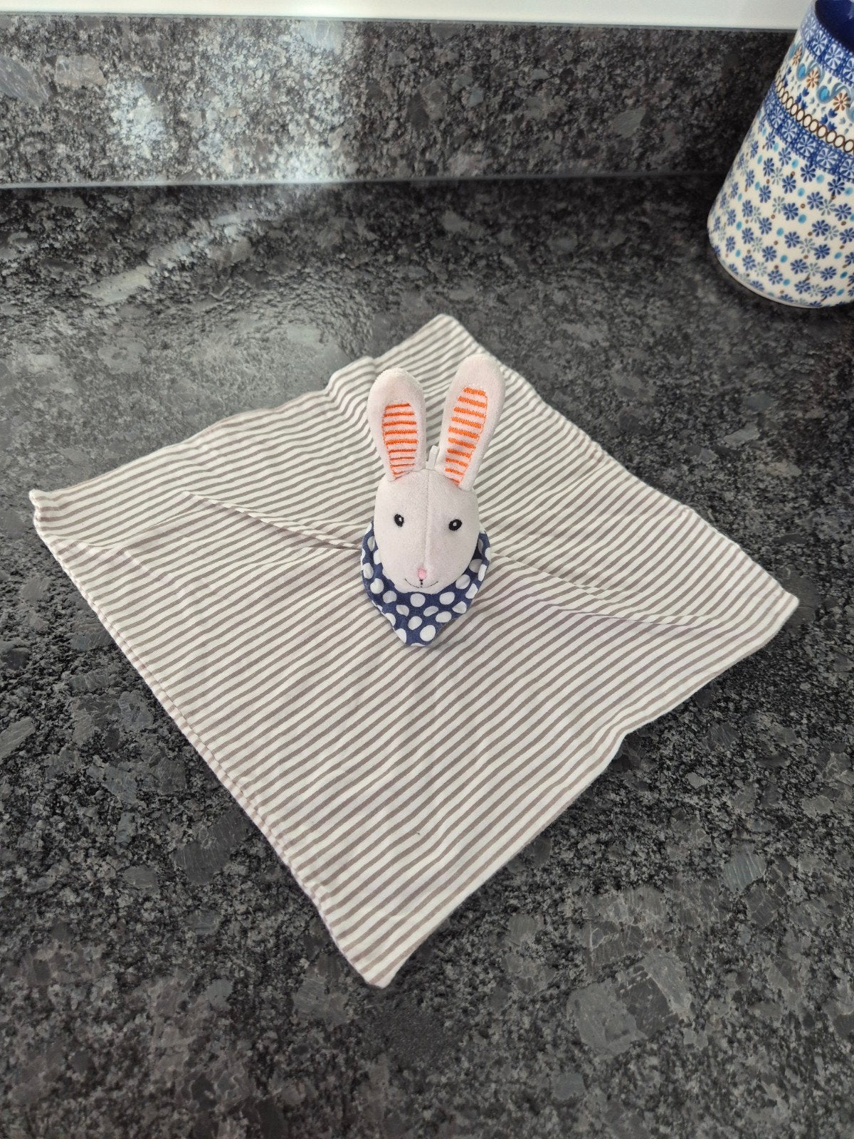 IKEA  - Knuffeldoekje Konijn Leka, Kinderen en Baby's, Ophalen of Verzenden, Gebruikt, Konijn
