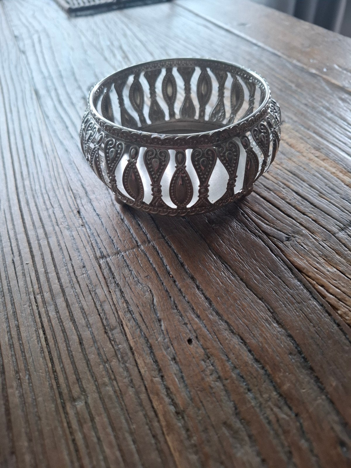 Decoratieve zilverkleurige schaal/houder, Antiek en Kunst, Ophalen
