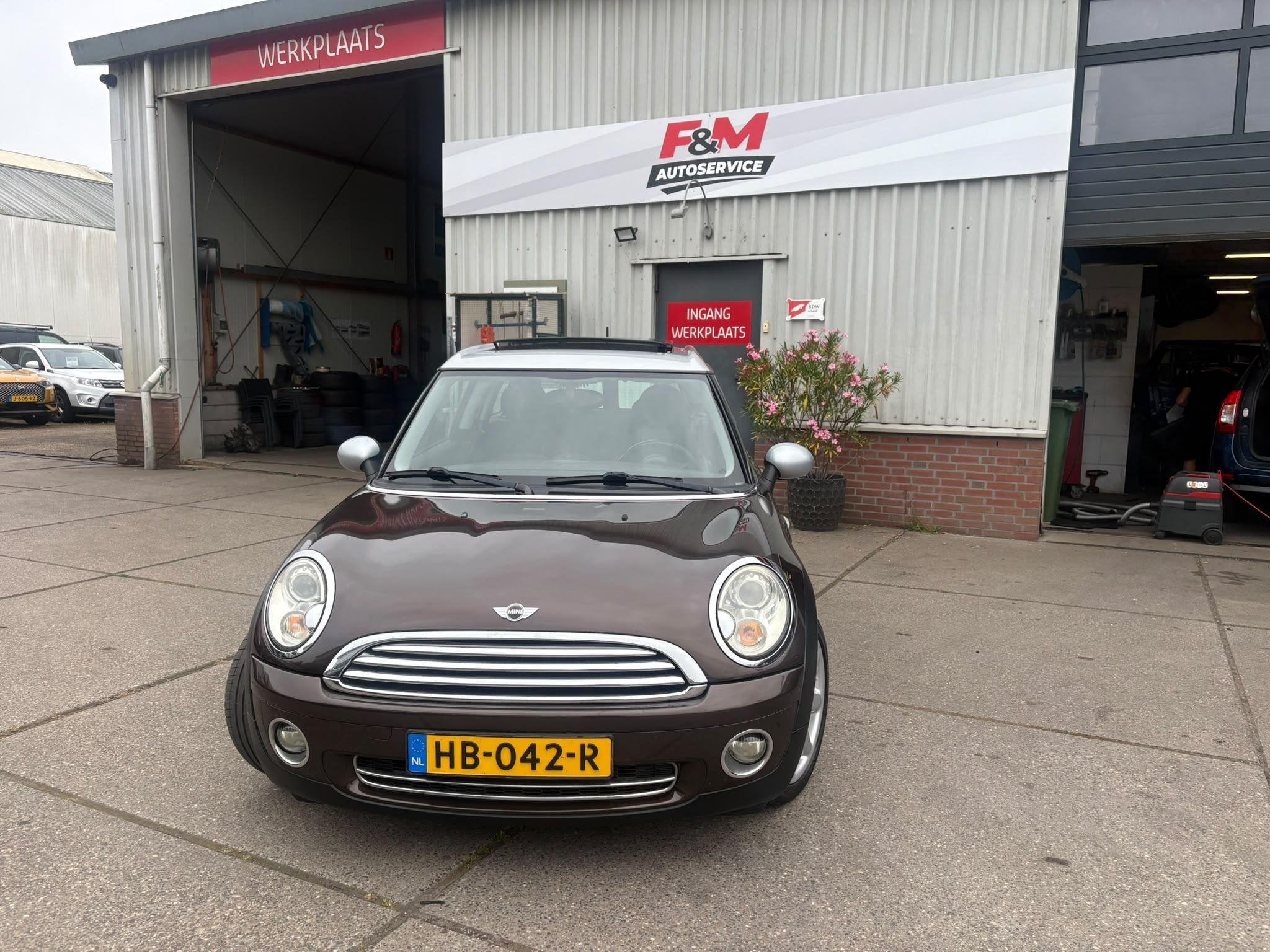 MINI Clubman 1.6 Cooper Pepper Clima, cruise, stoelverwarmin, Auto's, Voorwielaandrijving, Stof, Gebruikt, 4 cilinders