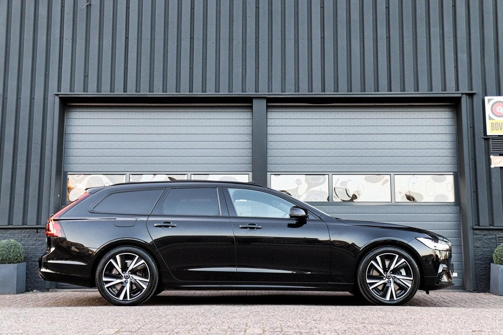Volvo V90 2.0 T6 Plug-in hybrid AWD R-Design /LED/PANODAK/HA, Auto's, Volvo, Automaat, 4 cilinders, 1969 cc, Leder