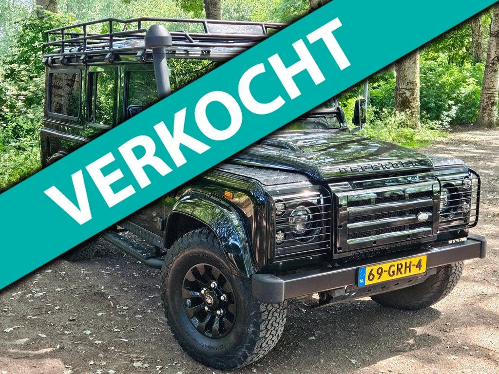 Land Rover Defender 110 2.5 TD5 Black Edition 9-zits, Gebruikt, Vierwielaandrijving, SUV of Terreinwagen, 2025 kg