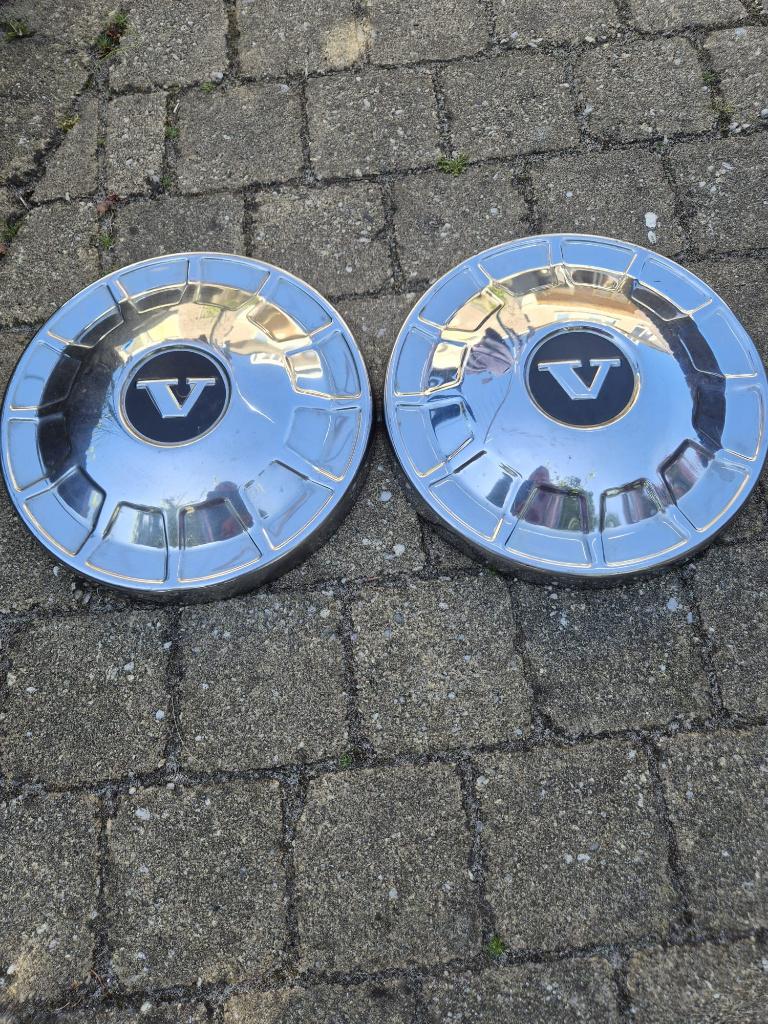 wieldoppen set volvo 144 ,164, Ophalen of Verzenden, Gebruikt