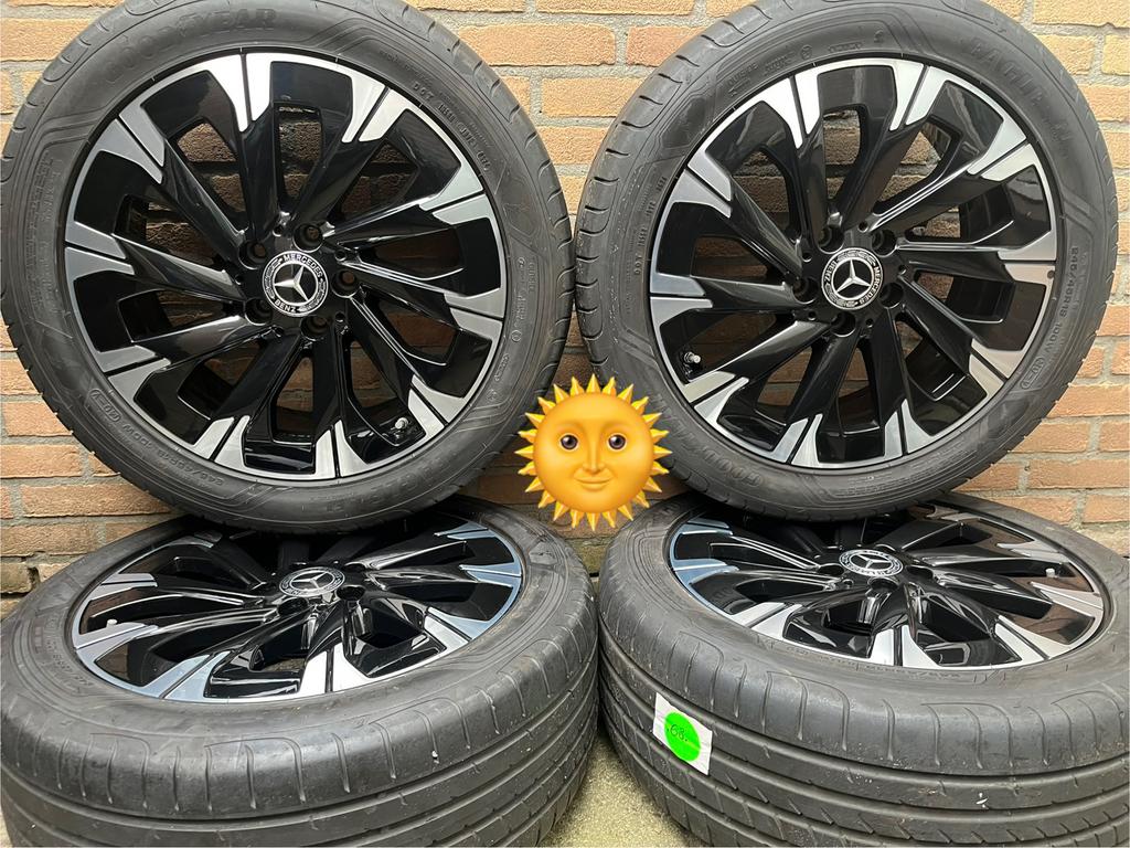 4x7/6 18” orig Mercedes Vito V-klasse EQv zomerset  TPMS, Auto-onderdelen, Banden en Velgen, 18 inch, Banden en Velgen, Ophalen of Verzenden