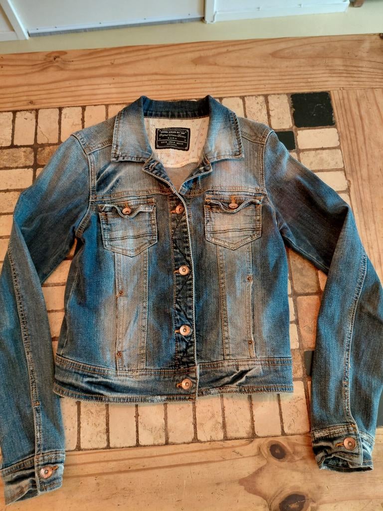ZARA spijkerjasje mt M, Kleding | Dames, Ophalen of Verzenden, Zo goed als nieuw, Blauw