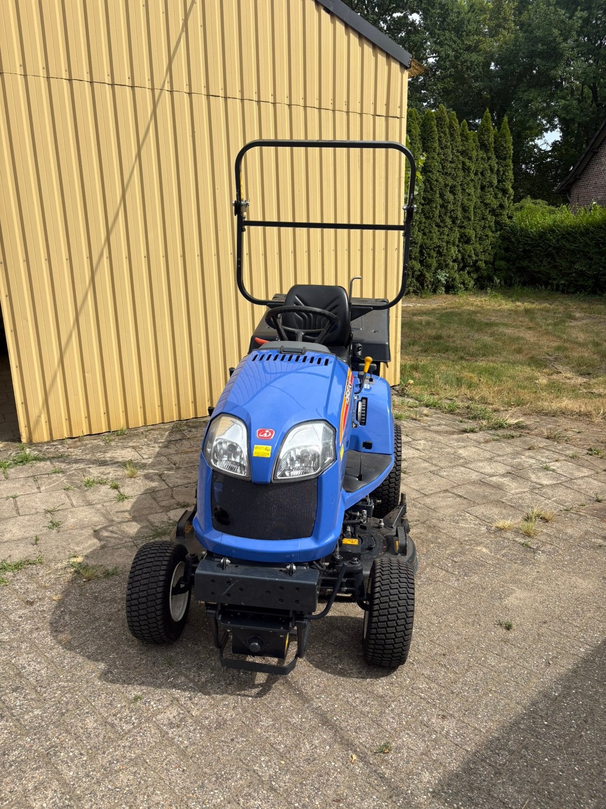 Iseki SXG 323 zitmaaier, Tuin en Terras, Grasmaaiers, Cirkelmaaier, Ophalen, Zo goed als nieuw, 50 cm of meer