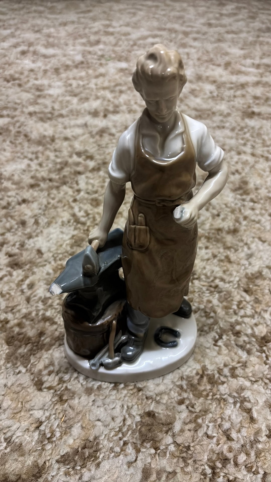 Porseleinen beeld smid – vintage, Ophalen, Gebruikt, Dier