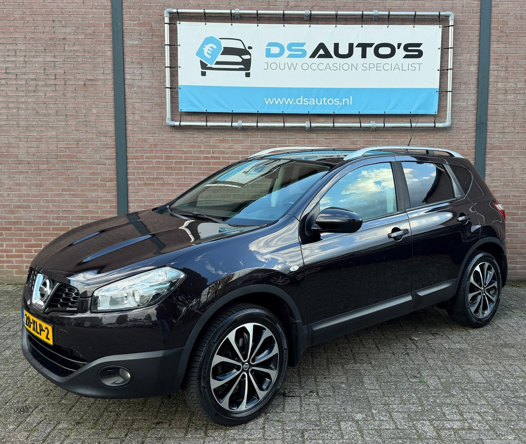 Nissan Qashqai 1.6 dCi Connect Edition, Auto's, Voorwielaandrijving, Euro 5, Gebruikt, Zwart