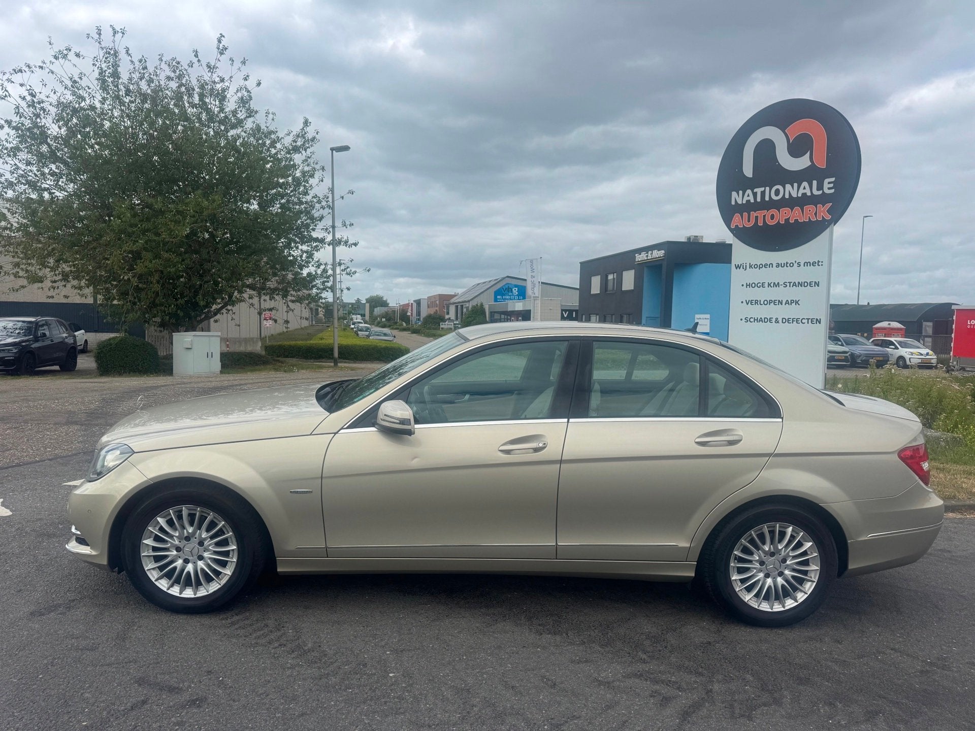 Mercedes-Benz C-klasse | 2011 | 180 Business Class Avantgard, Auto's, Automaat, 1796 cc, Beige, Origineel Nederlands