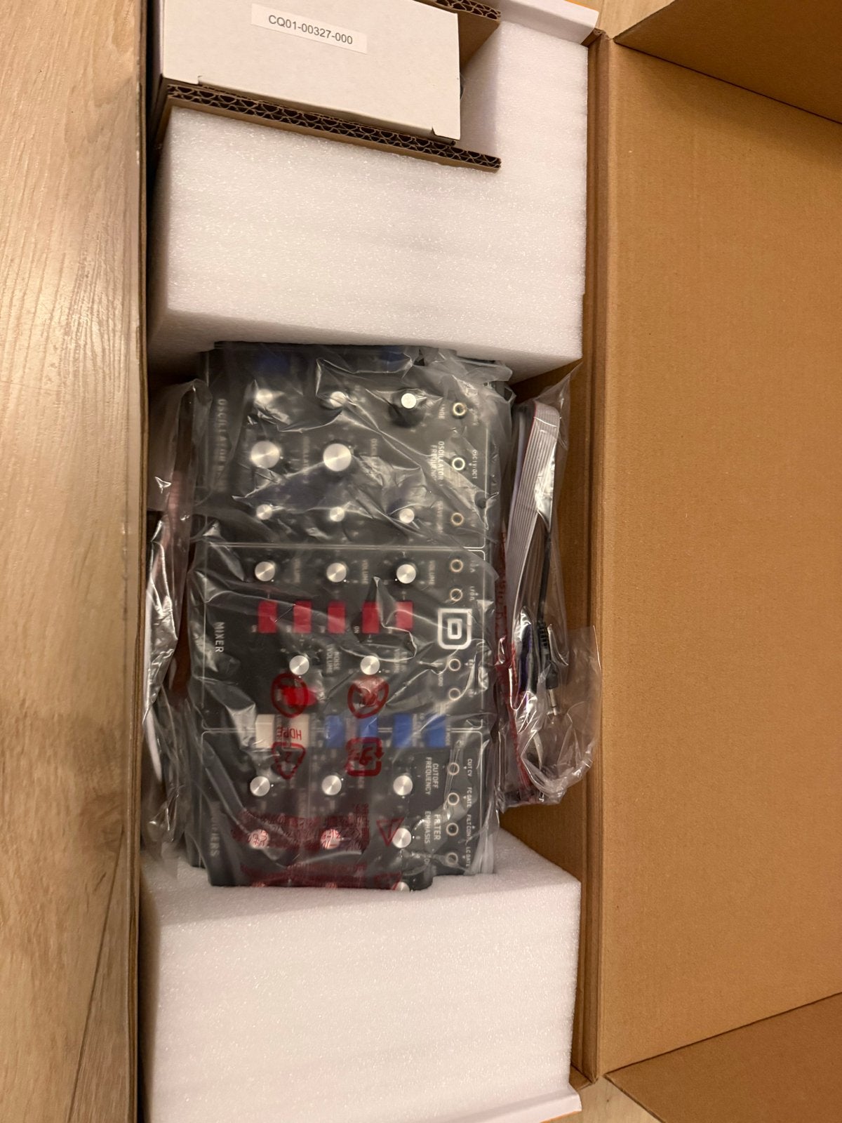 Behringer Model D - Nieuw met garantie en bon, Muziek en Instrumenten, Overige merken, Nieuw, Met midi-aansluiting, Overige aantallen