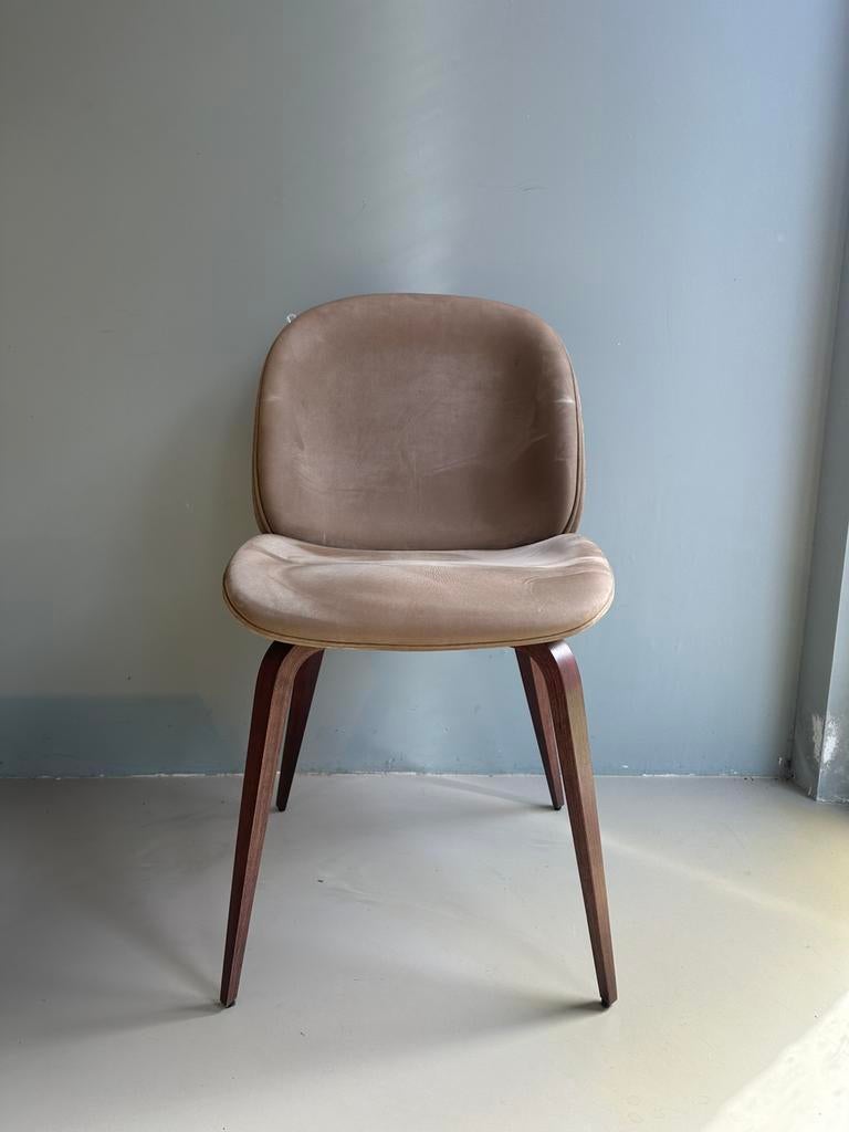 Gubi Beetle, Huis en Inrichting, Stoelen, Ophalen, Zo goed als nieuw, Overige kleuren, Eén