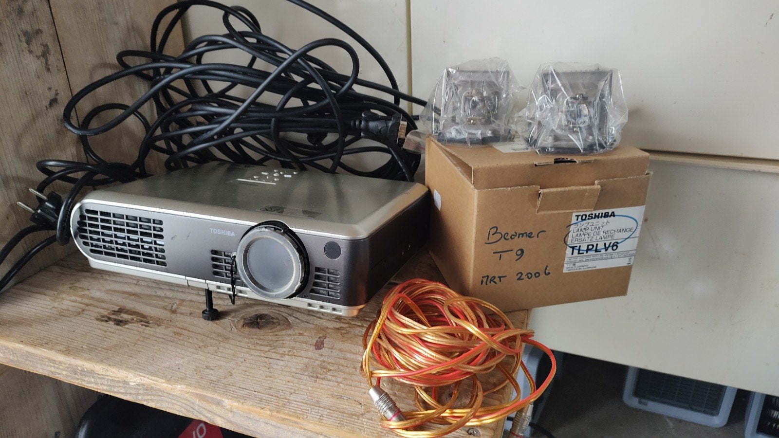 Te Koop Beamer, Ophalen, Gebruikt
