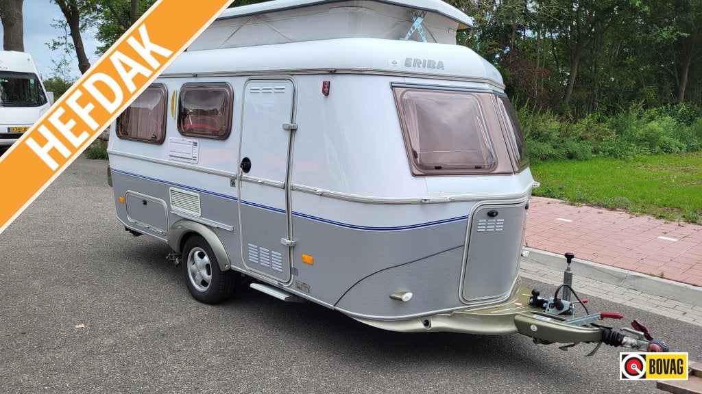 Eriba Touring Triton 430 GT bj 2004 met luifel/m, Overige typen, Bedrijf, Schokbreker, 4 tot 5 meter