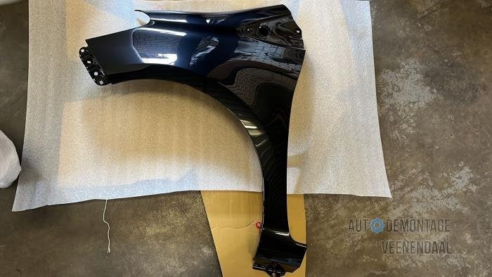 Scherm links-voor van een Toyota Yaris (209), -, -, Nieuw, Ophalen of Verzenden