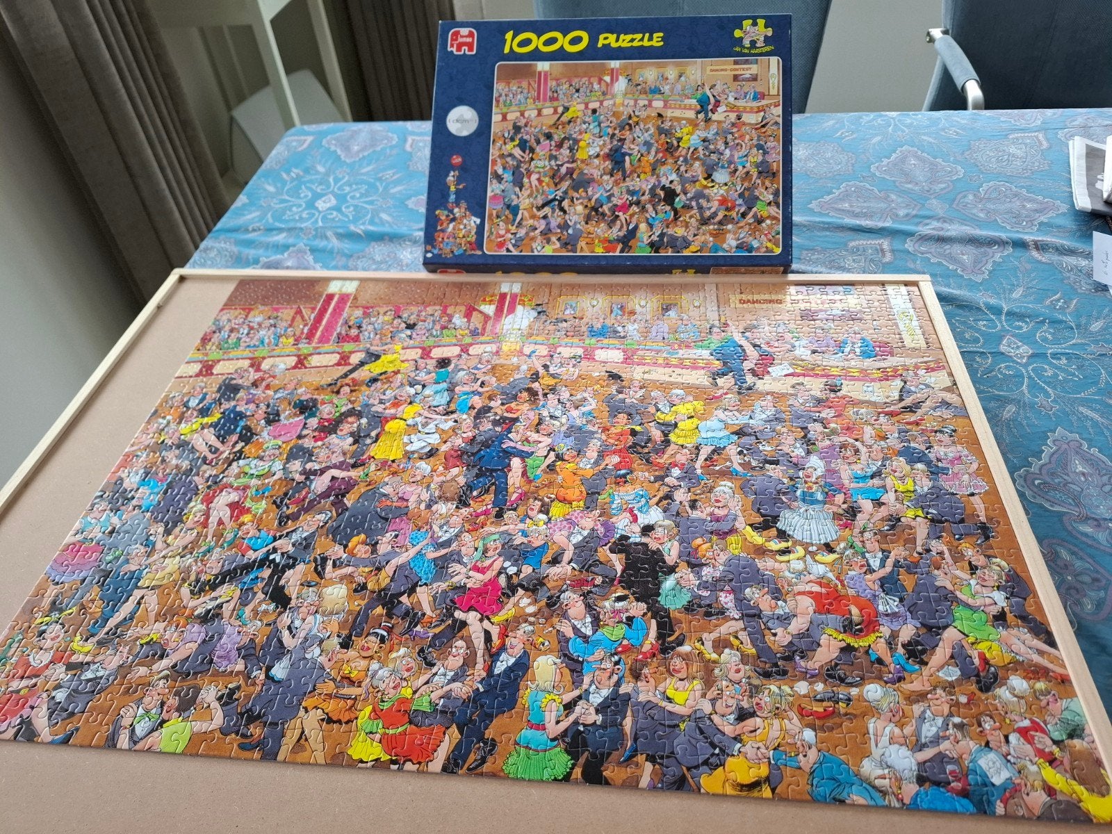 puzzel jan van haasteren stijldansen 1000 stukjes, Ophalen, 500 t/m 1500 stukjes, Zo goed als nieuw