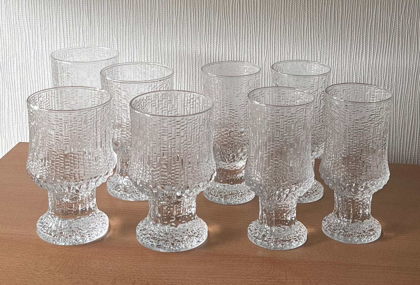 8 wijnglazen Iittala Ultima Thule, Antiek en Kunst, Antiek | Glas en Kristal, Ophalen of Verzenden