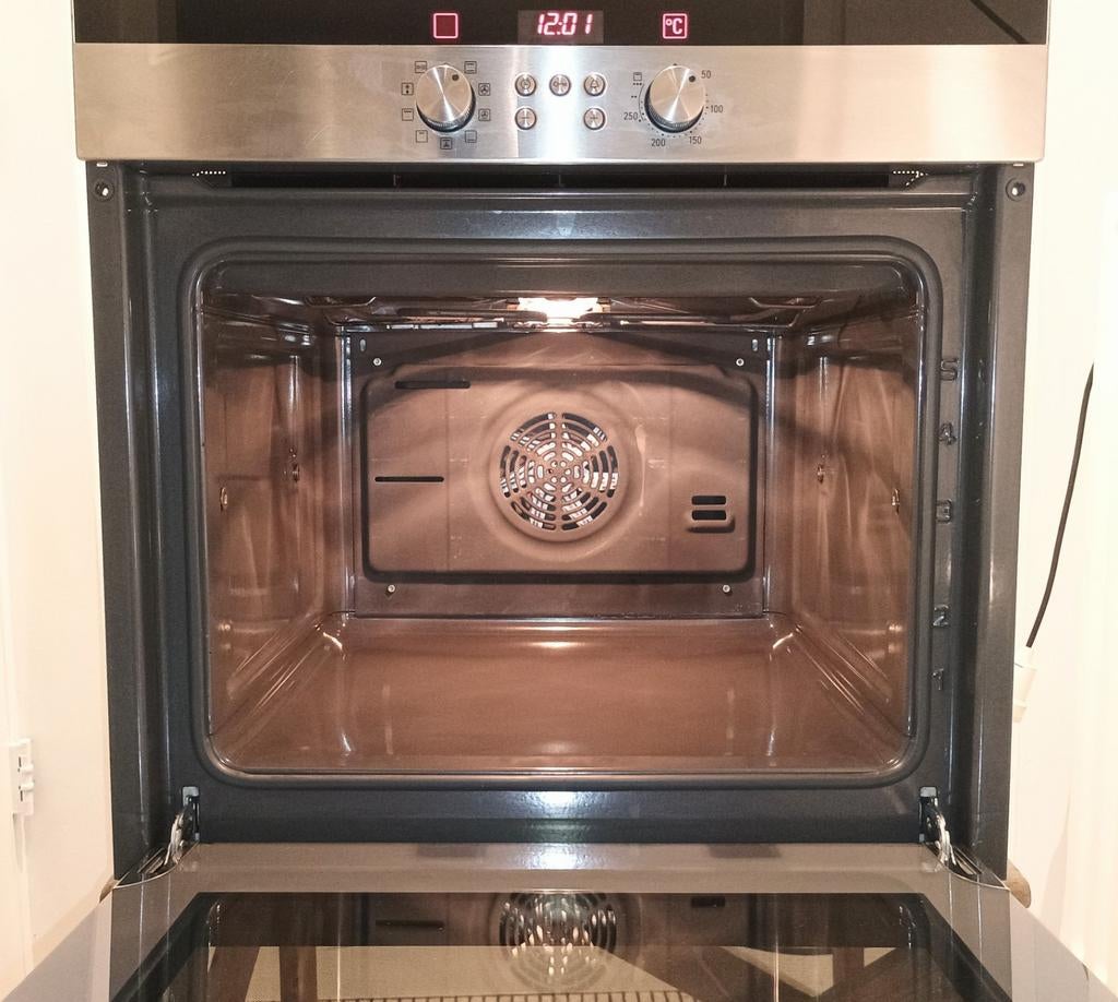 Siemens inbouw heteluchtoven E-nr: HB330550/01 Type: HTHB33, Witgoed en Apparatuur, Ovens, Gebruikt, Verzenden, Oven met grill