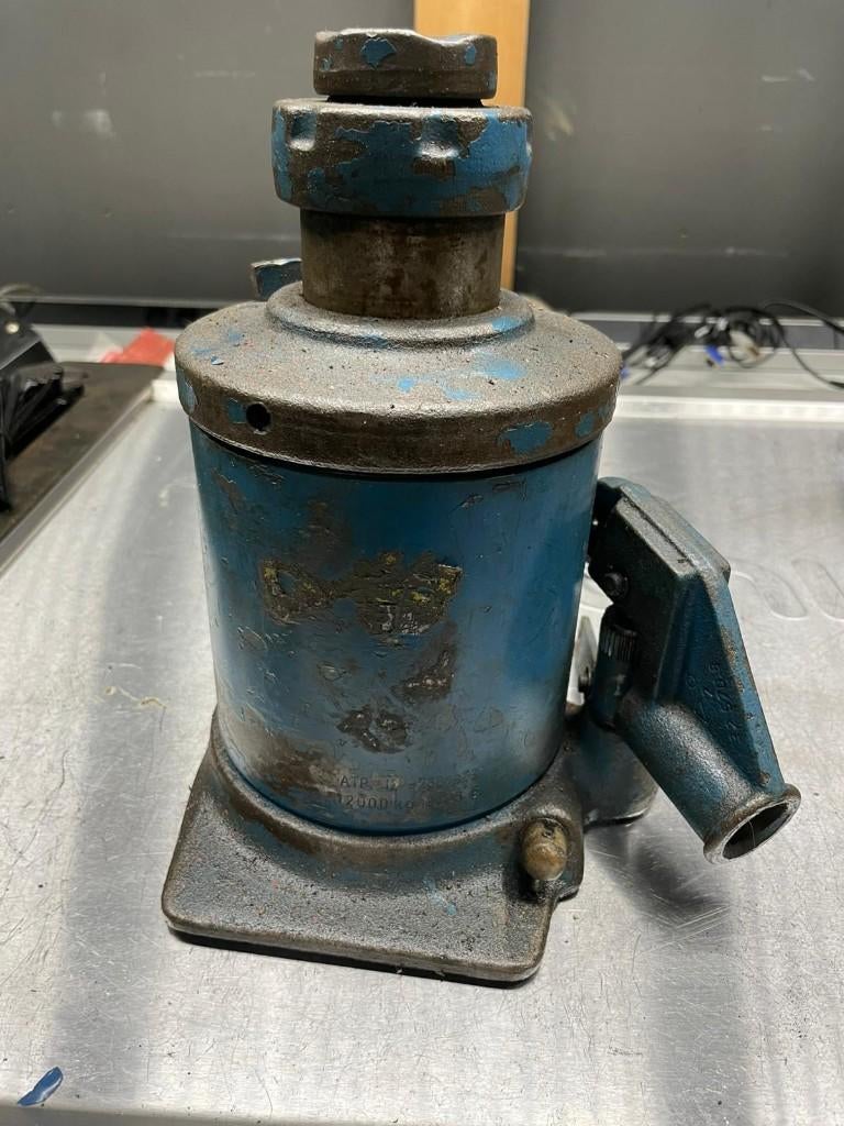 Potkrik 12 tons, Auto diversen, Ophalen of Verzenden, Gebruikt, Hydraulisch, Potkrik