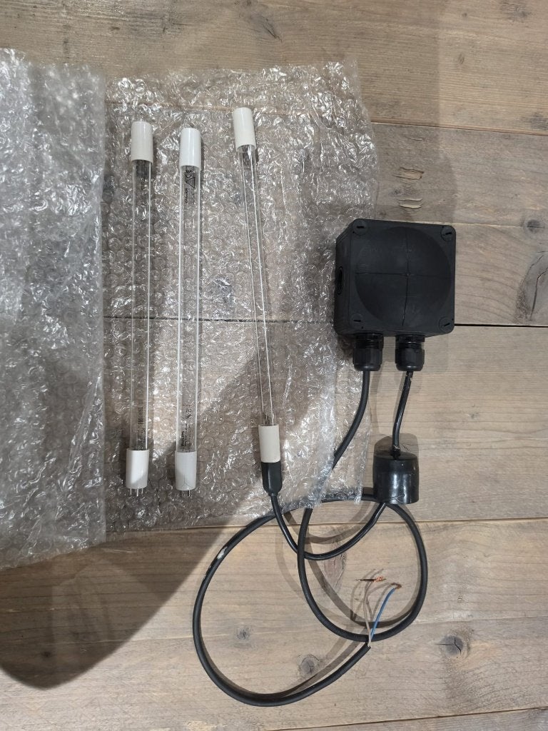 Vijver UV-C lampen / UV-C vijverfilter, 3 lampen, Ophalen of Verzenden, Zo goed als nieuw, Vijververlichting