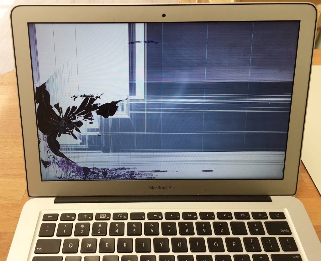 Macbook Air retina LCD gebroken of defect wij repareren hem, Computers en Software, Apple Desktops, Ophalen of Verzenden, IMac