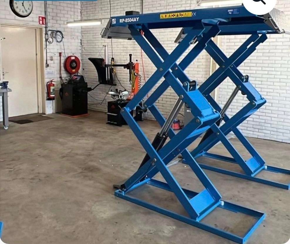 GEZOCHT poestbrug, Ophalen