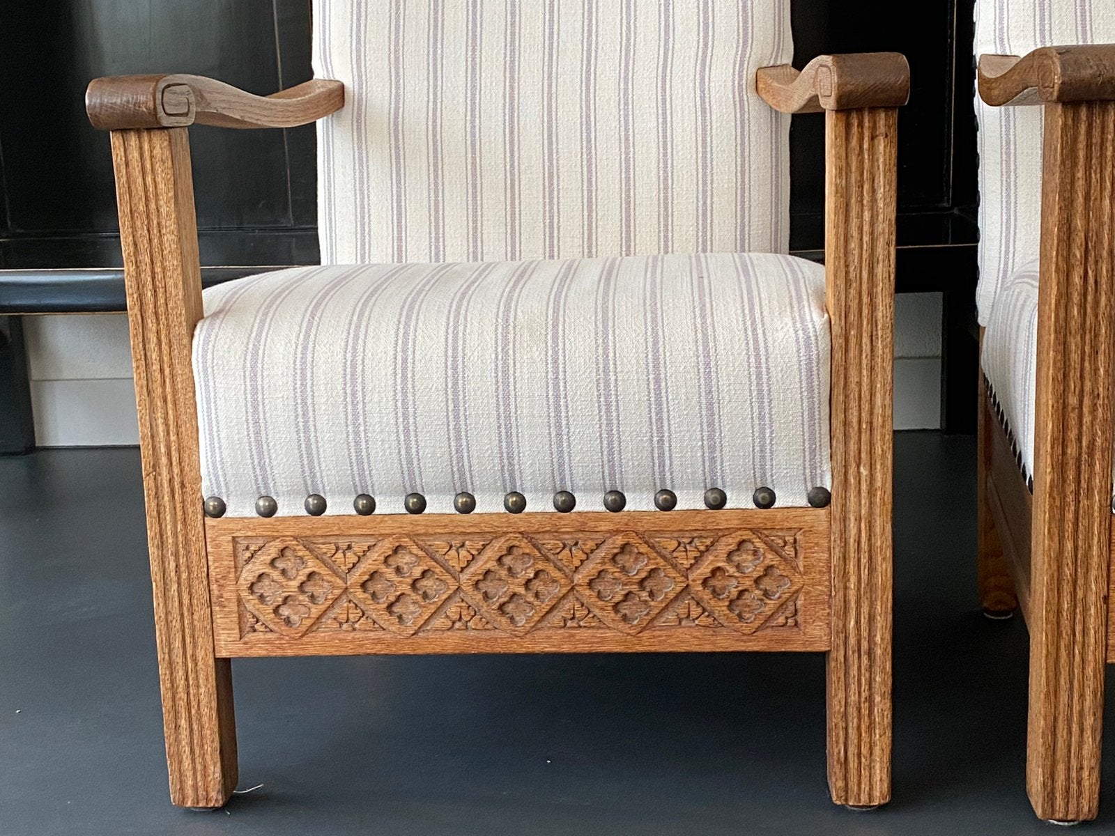 Drie fauteuils, Ophalen