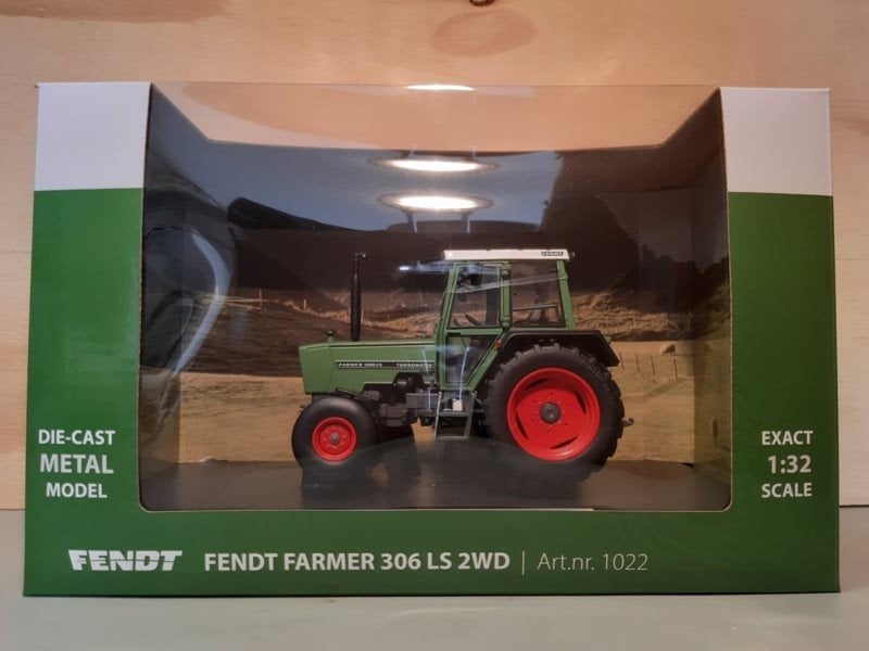 Gezocht - Fendt Farmer 306 LS 2WD 1:32, Hobby en Vrije tijd, Ophalen of Verzenden, Nieuw, Tractor of Landbouw, Overige merken
