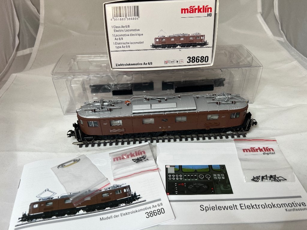 Märklin H0, E-loc Ae 6/8 BLS, nieuw, Mä 38680, Wisselstroom, Locomotief, Nieuw, Ophalen of Verzenden
