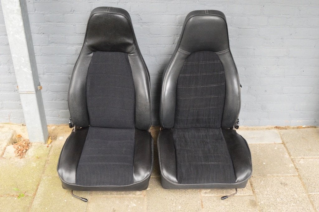 vroege Porsche 911 stoelen Zwart +zwart Ribstof NERGENSKAPOT, Auto-onderdelen, Interieur en Bekleding, Ophalen, Gebruikt, Porsche
