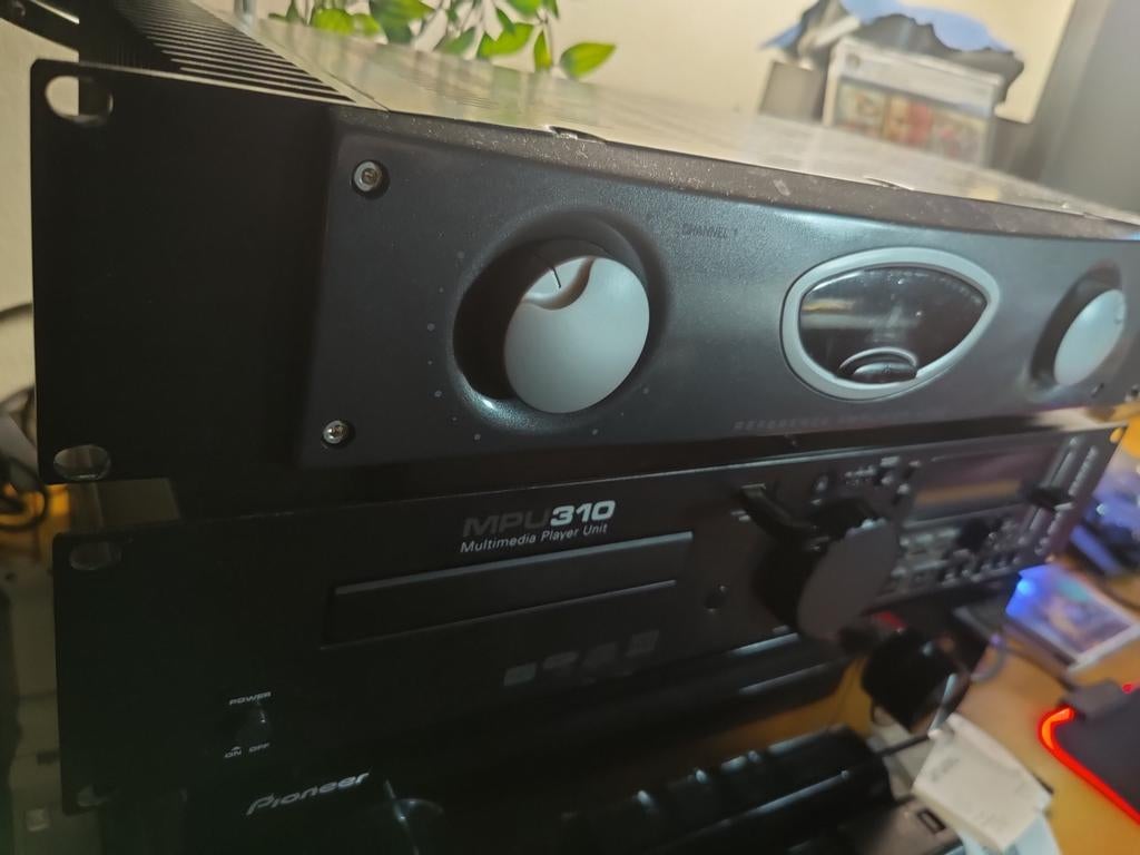 usb en cd mediaplayer, Ophalen of Verzenden, Zo goed als nieuw