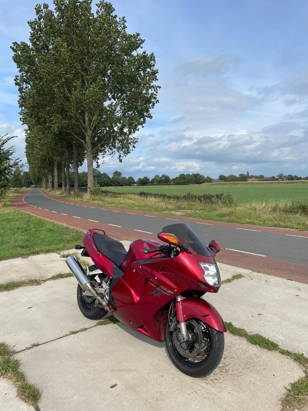 Honda CBR1100XX Super Blackbird, 4 cilinders, Motorrijbewijs A, Particulier, Meer dan 35 kW