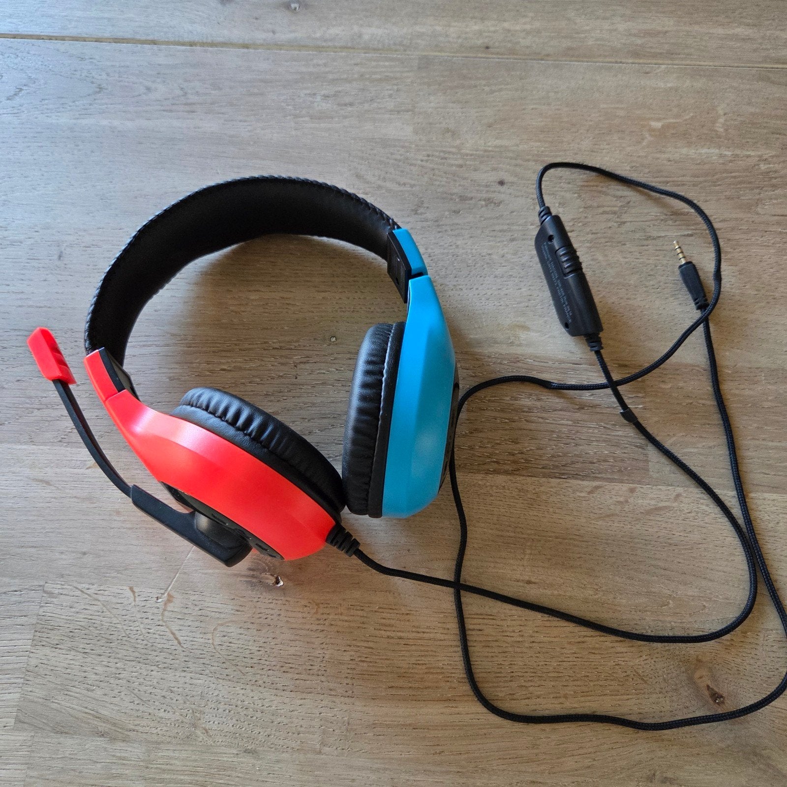 Gaming headset, Computers en Software, Headsets, Ophalen, Bigben, Zo goed als nieuw, Over-ear