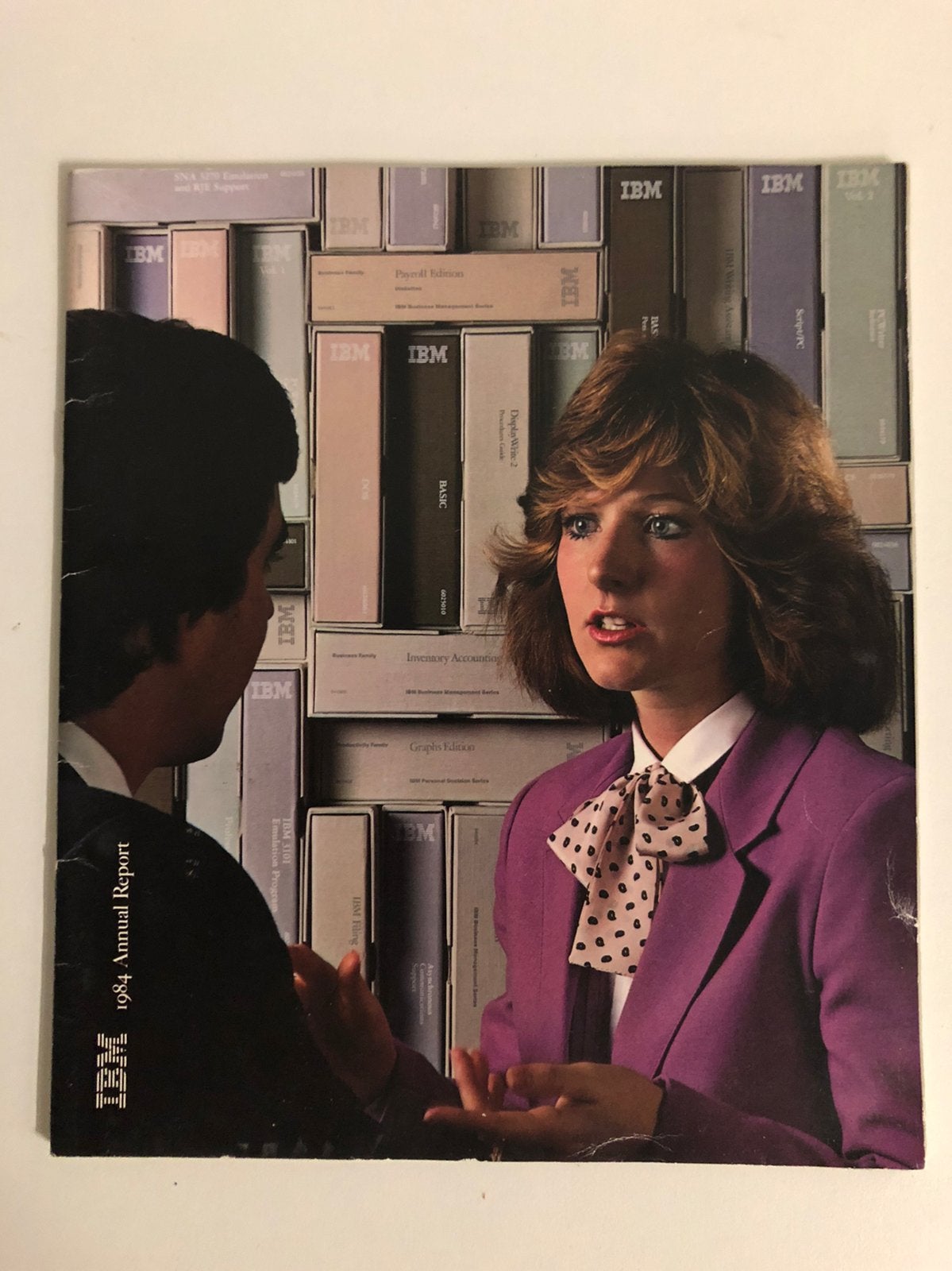 Foto 7 van IBM Anual Reports 1982,1984,1986,1987