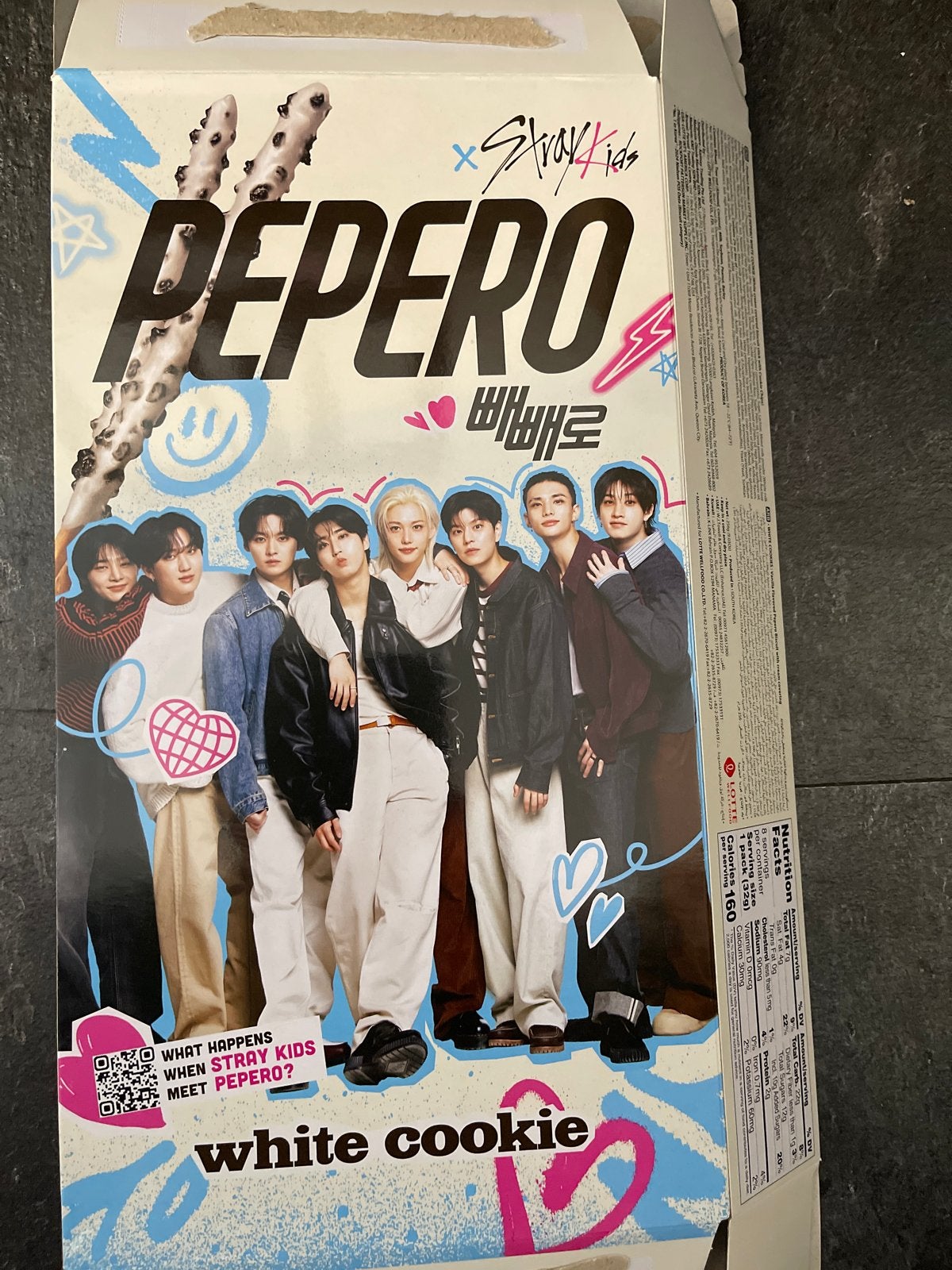 Stray Kids Pepero Doos - White Cookie & Crunchy, Ophalen of Verzenden, Zo goed als nieuw