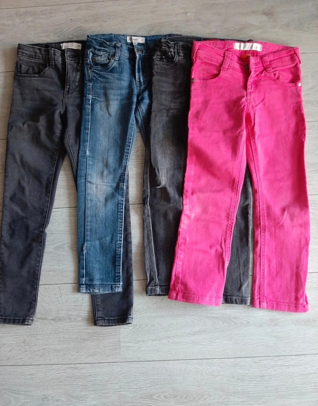 4 spijkerbroeken voor 3 euro !!, Ophalen, Gebruikt, Meisje, Broek