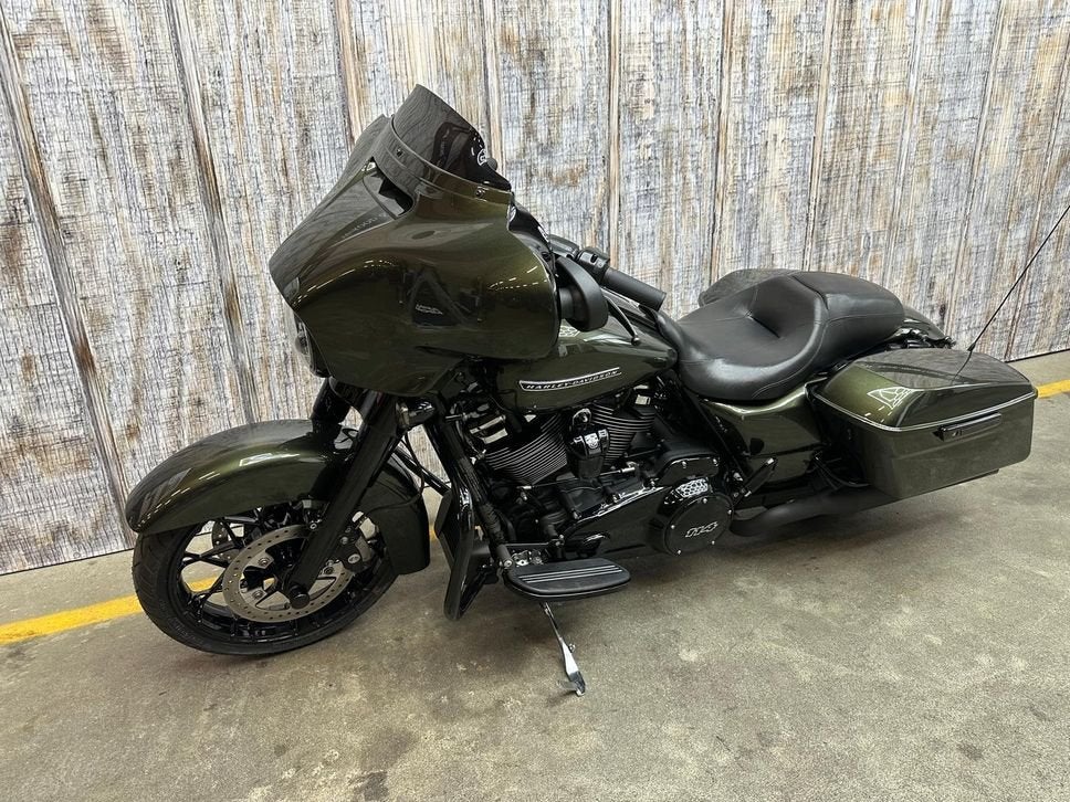 HARLEY-DAVIDSON STREET GLIDE SPECIAL 114 (bj 2020), Motoren, 2 cilinders, HARLEY-DAVIDSON, Chopper, Bedrijf