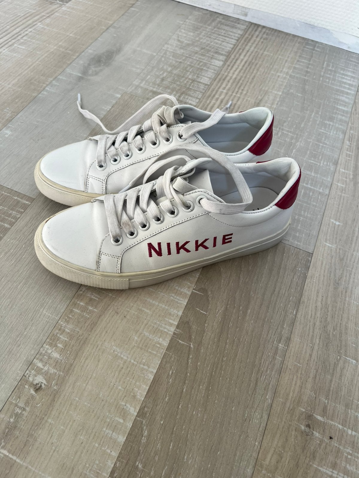 NIKKIE schoenen maat 36, Kleding | Dames, Ophalen of Verzenden, Zo goed als nieuw