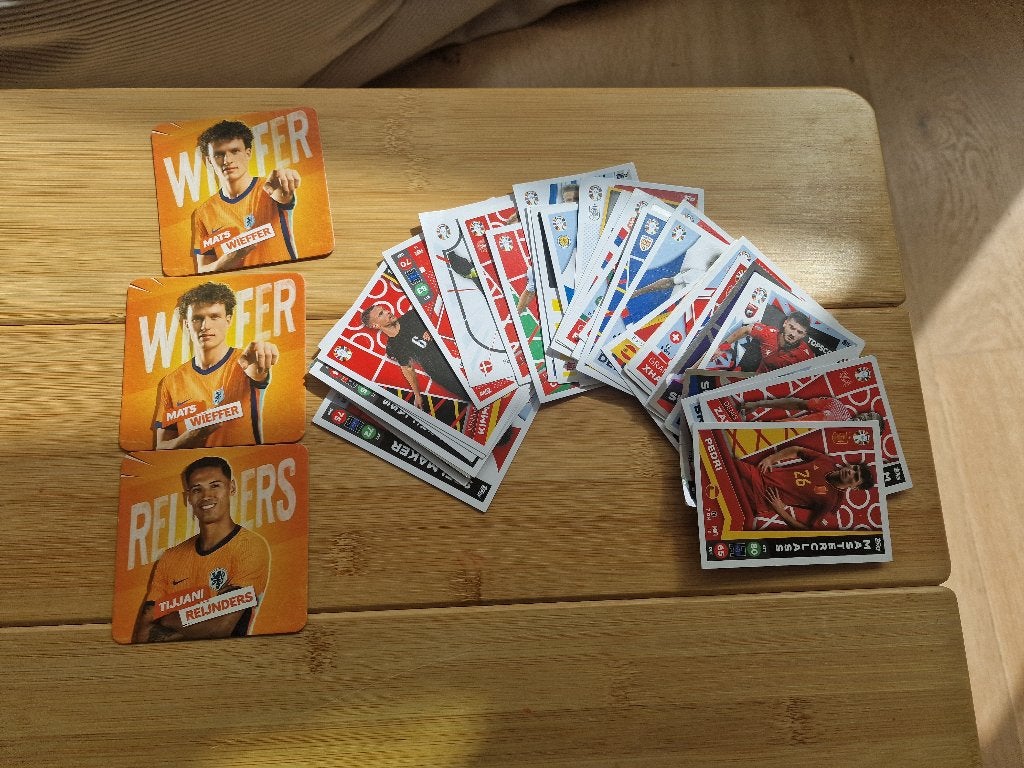 Veel voetbalplaatjes, Ophalen of Verzenden, Zo goed als nieuw, Buitenlandse clubs, Poster, Plaatje of Sticker