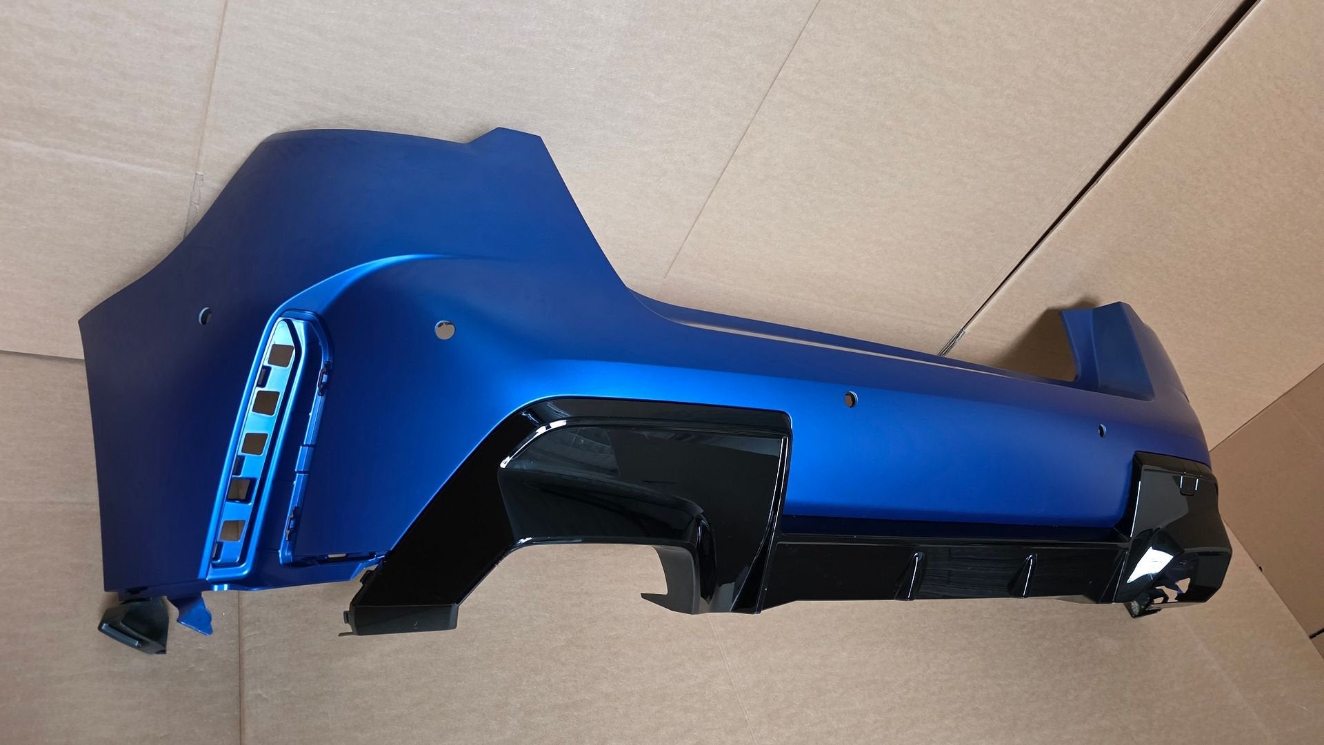 Achterbumper BMW 1 Serie M135 F70 M PAKKET 51125A35D70 6xPDC, Gebruikt, -, Ophalen of Verzenden, Achter