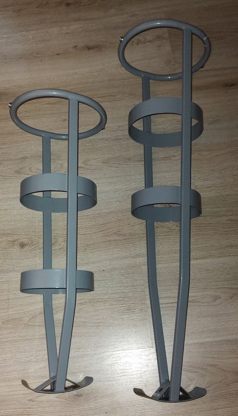 2 x maten metalen basis ( onder ) been  prothese, Ophalen of Verzenden, Zo goed als nieuw