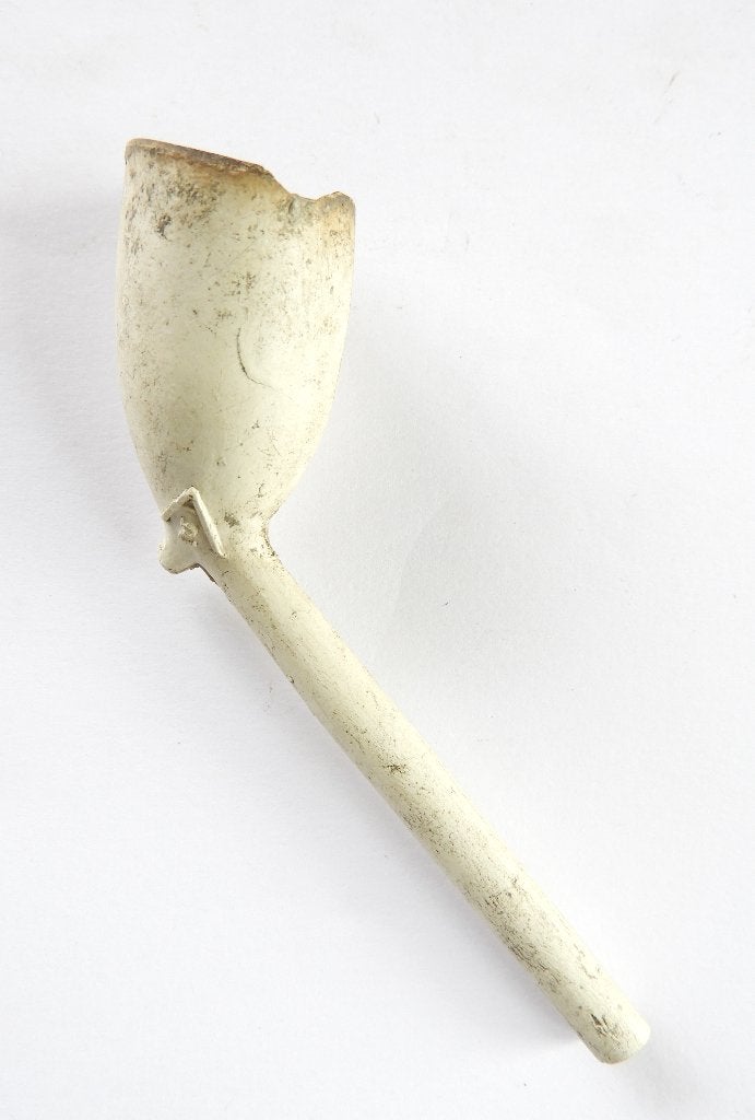 KleiPijp A met omgedraaid S      p018, Ophalen of Verzenden
