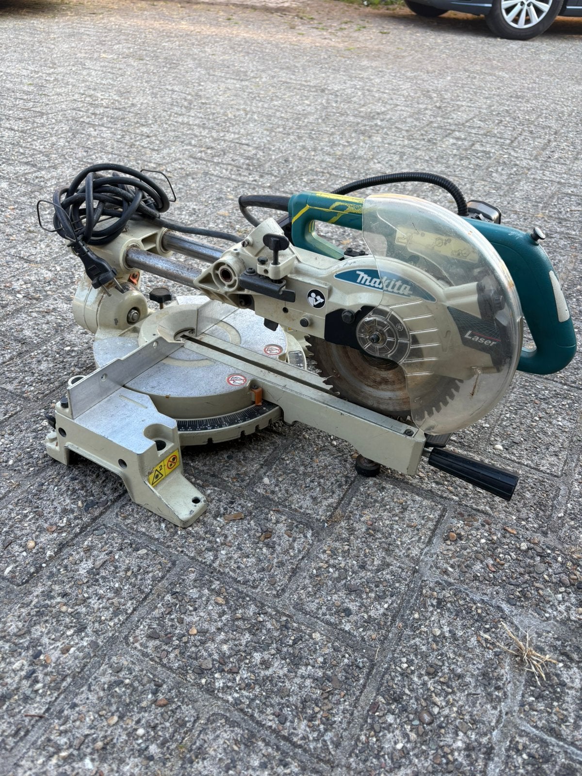 Makita afkortzaag.., Doe-het-zelf en Verbouw, Ophalen, 70 mm of meer, Zo goed als nieuw, Afkortzaag